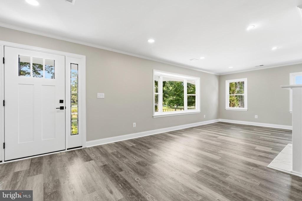 2608 Holly Drive - Photo 6