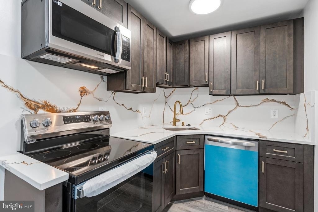 2608 Holly Drive - Photo 7