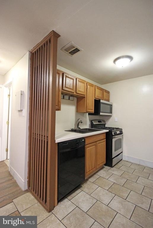 17 Water Street - Photo 12