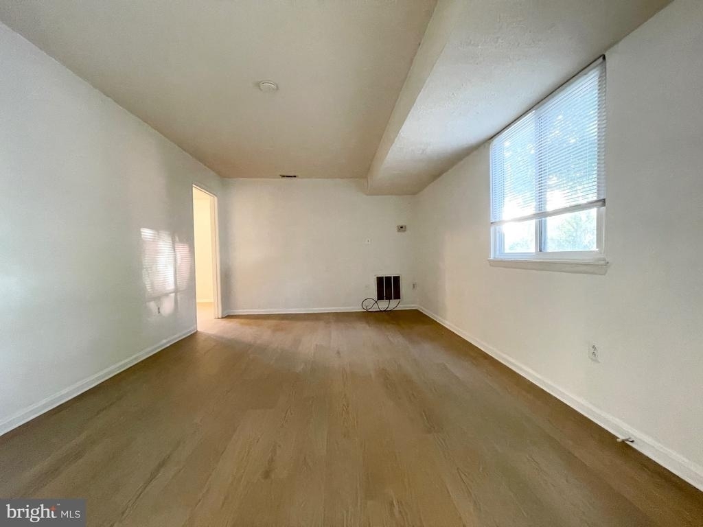 7197 Cimarron Court - Photo 8
