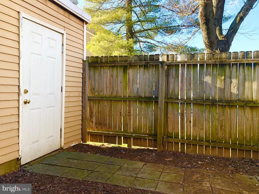 7197 Cimarron Court - Photo 1