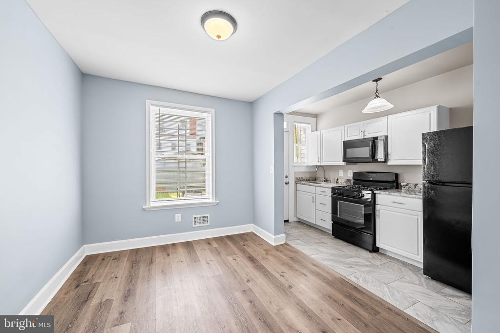 3339 Elmora Avenue - Photo 7