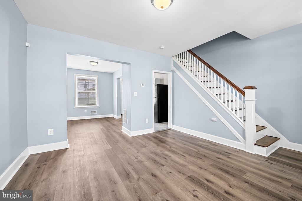 3339 Elmora Avenue - Photo 3