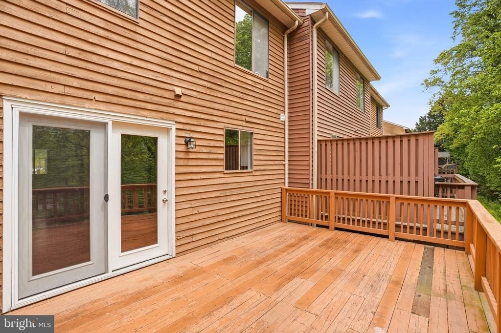 1382 Almond Drive - Photo 31