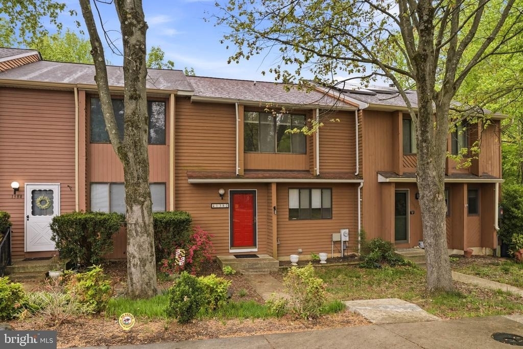 1382 Almond Drive - Photo 1