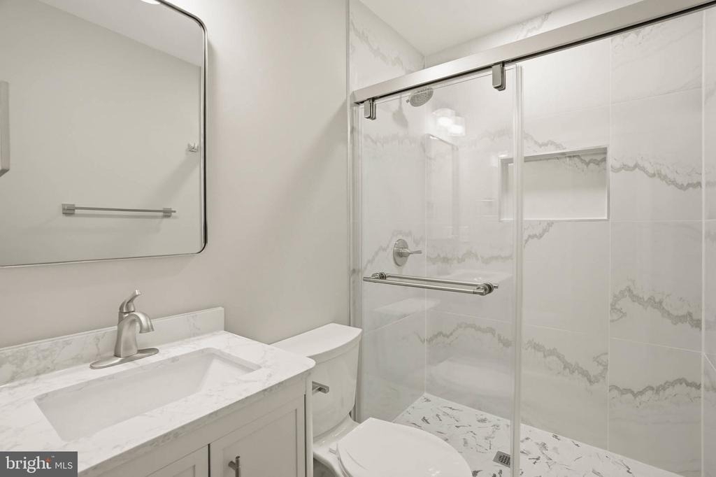 1382 Almond Drive - Photo 17