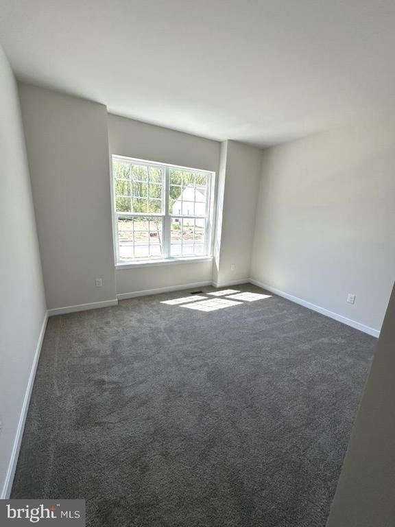 1019 Robinson Road - Photo 3