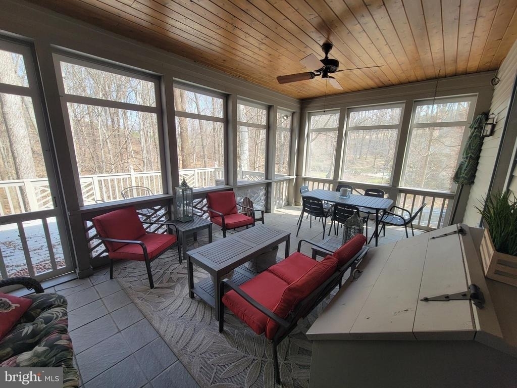 14 Barberry Lane - Photo 11