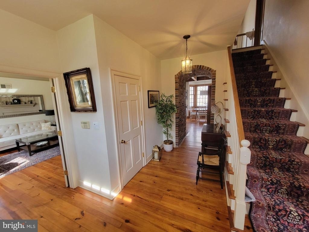 14 Barberry Lane - Photo 4