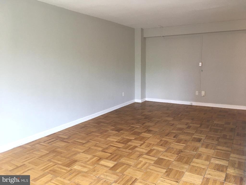 4301 Massachusetts Avenue Nw - Photo 7