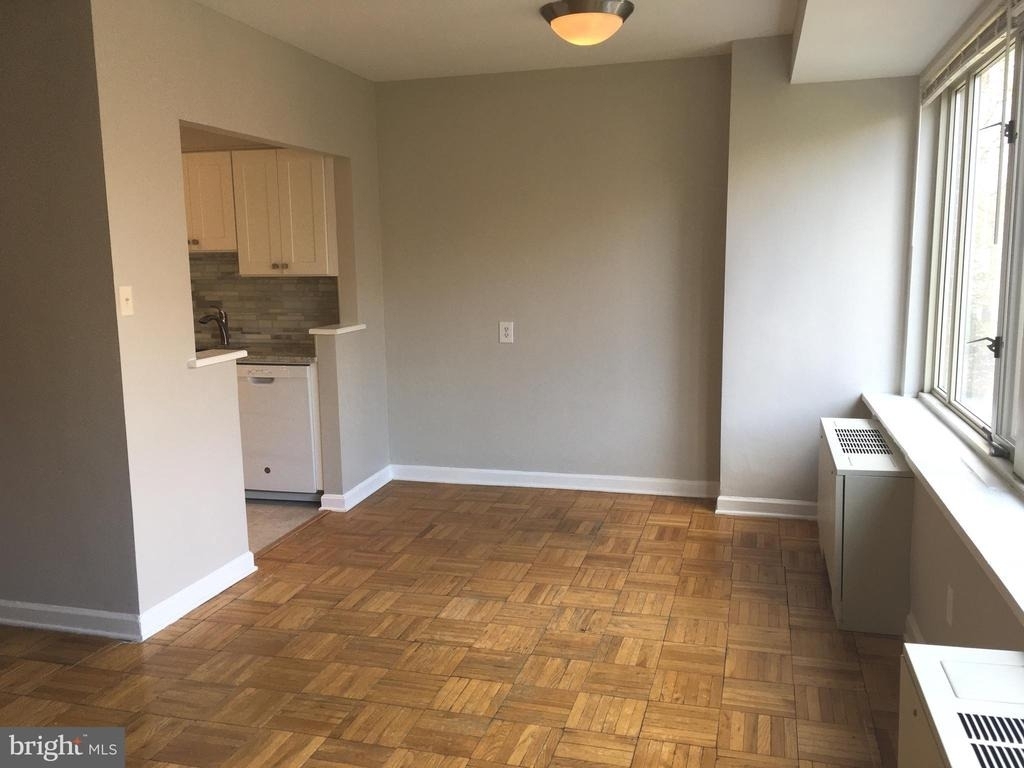 4301 Massachusetts Avenue Nw - Photo 8