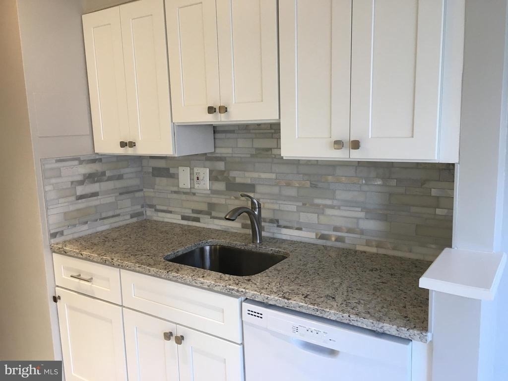 4301 Massachusetts Avenue Nw - Photo 4