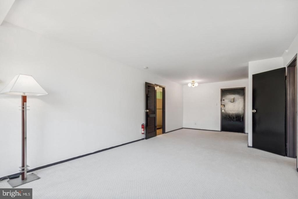 2401 H Street Nw - Photo 5