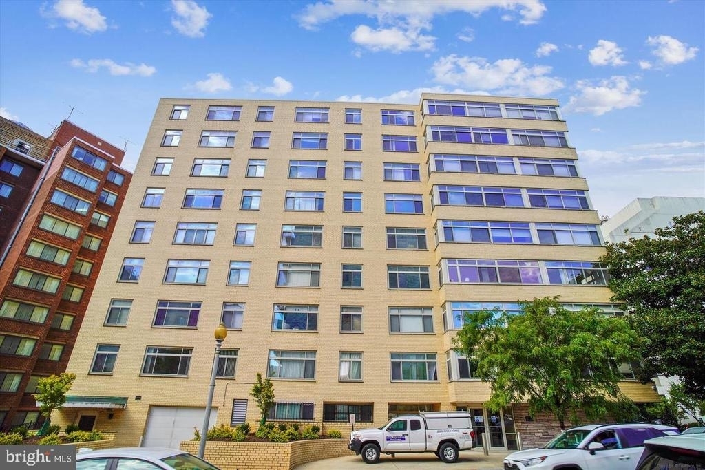 2401 H Street Nw - Photo 13