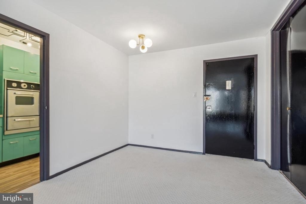 2401 H Street Nw - Photo 4