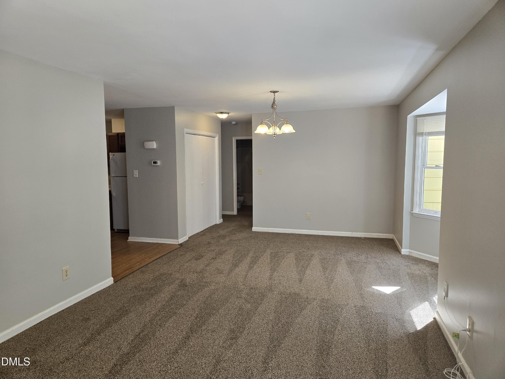 207 Meadow - Photo 2