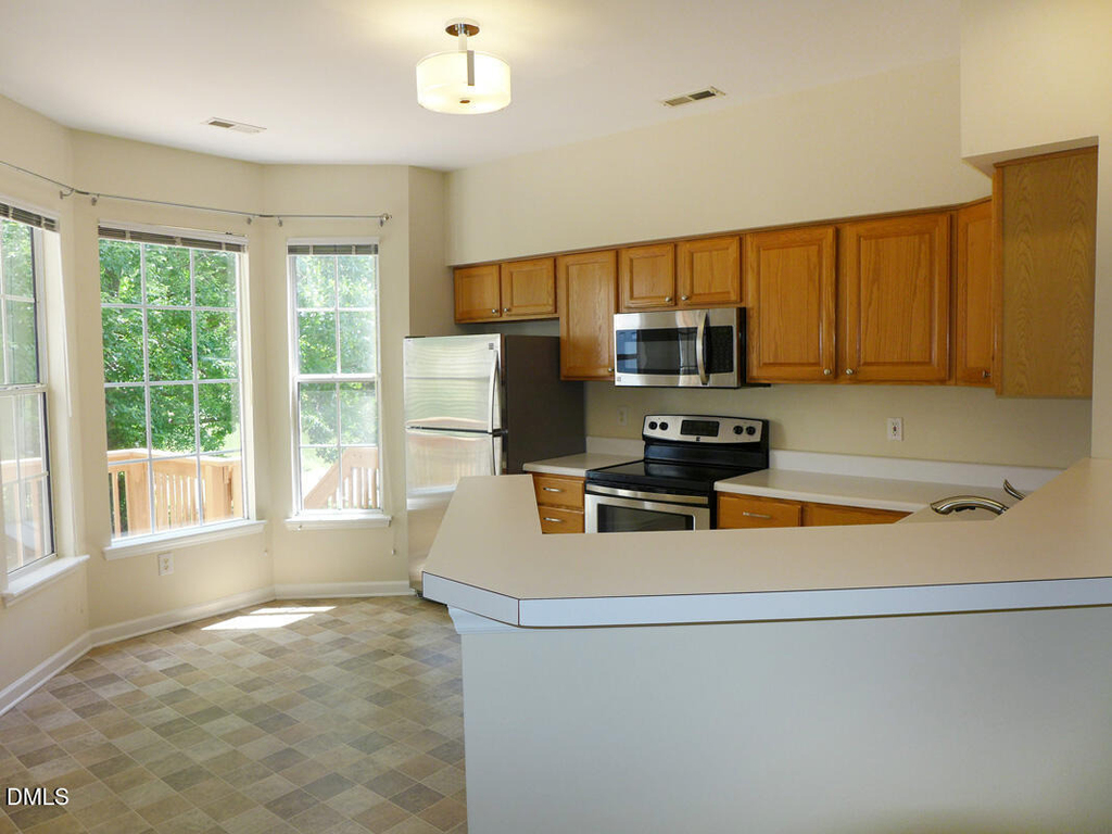 234 Standish Drive - Photo 10
