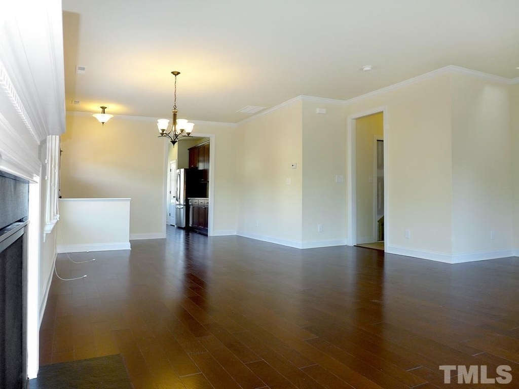 112 Bella Drive - Photo 4