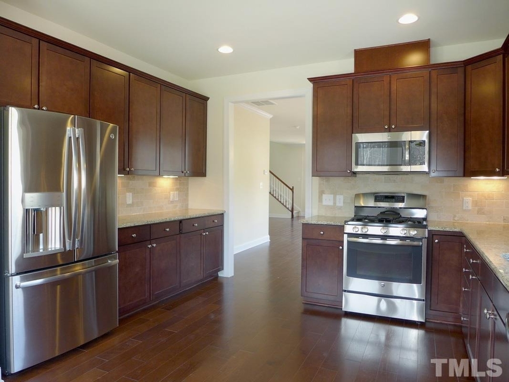 112 Bella Drive - Photo 7