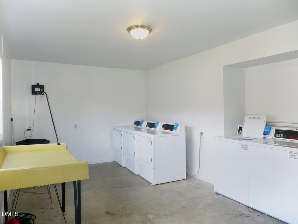 400 Davie Road - Photo 14