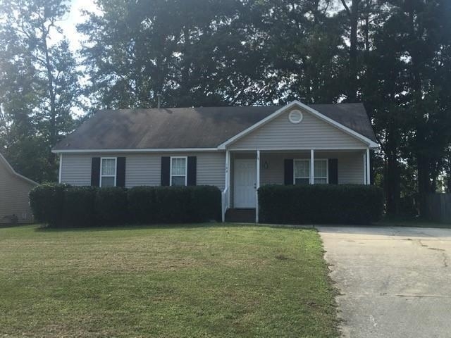 102 Gracie Lane - Photo 0