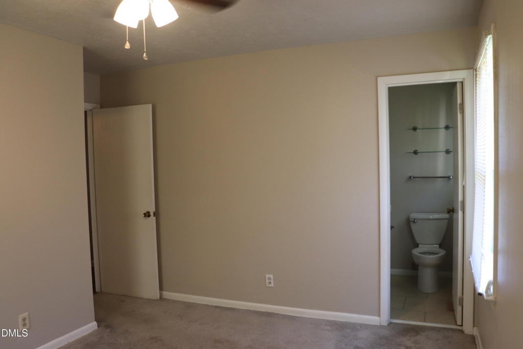 2804 Newark Drive - Photo 5
