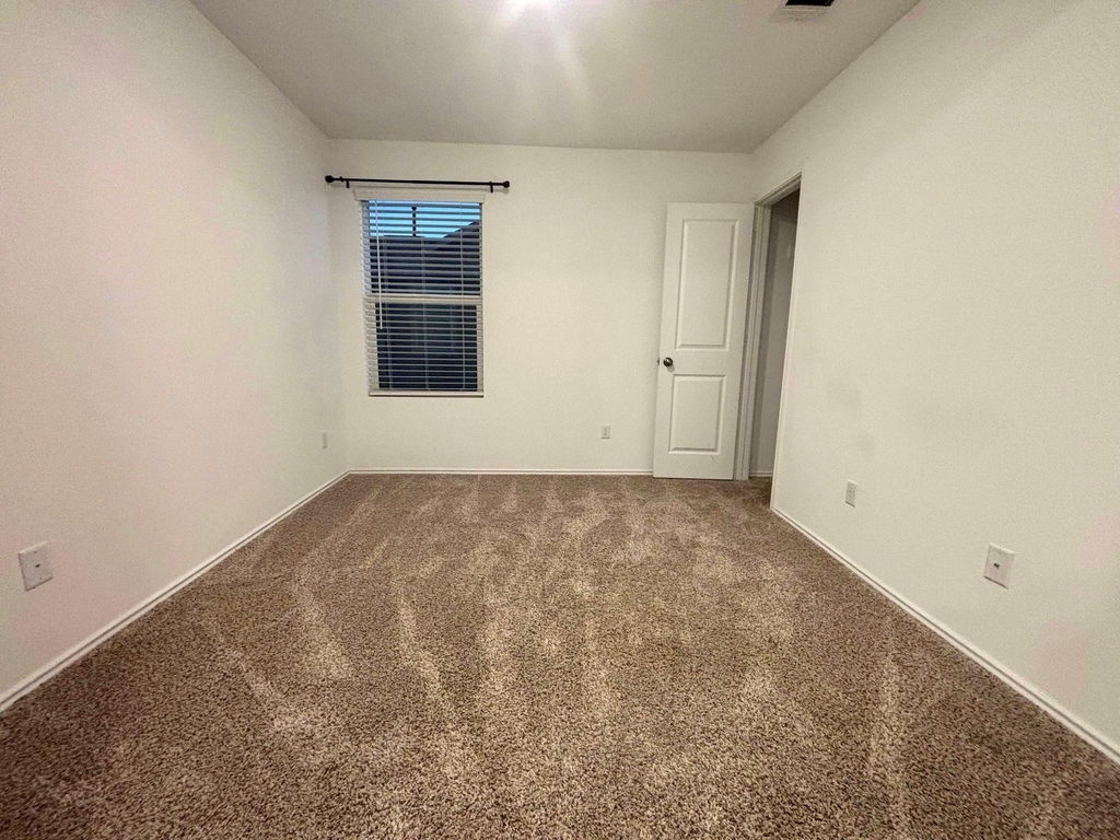176 Andross Ln - Photo 11
