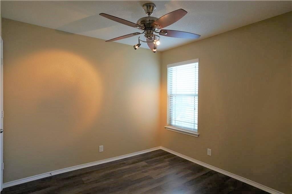 201 Edwin - Photo 15