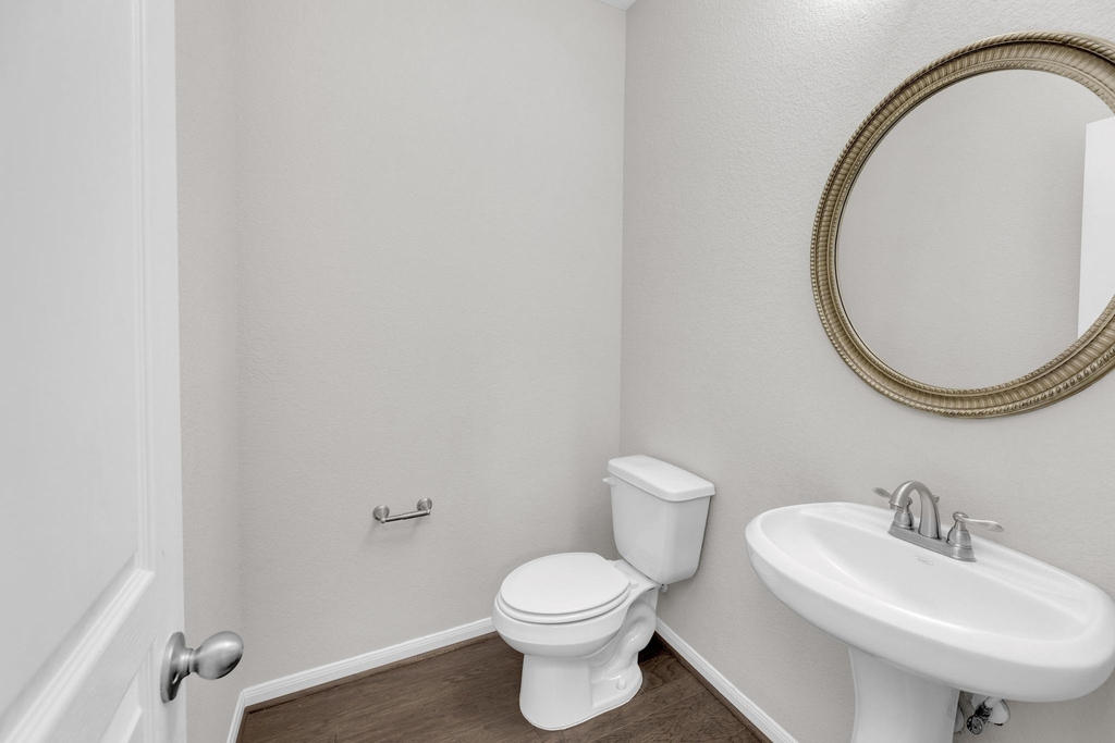 16905 Casanova Ave - Photo 3