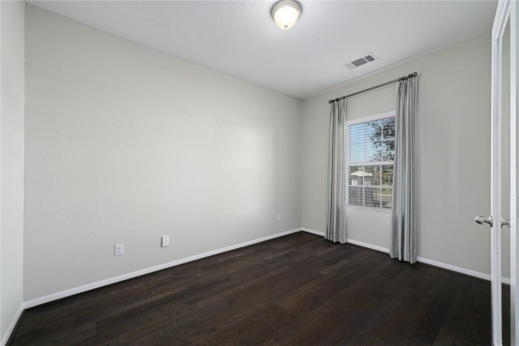 16905 Casanova Ave - Photo 2