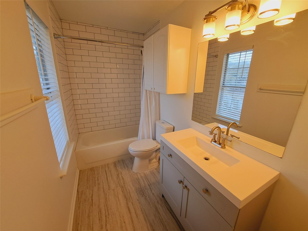 6703 Hill Oaks Dr - Photo 17