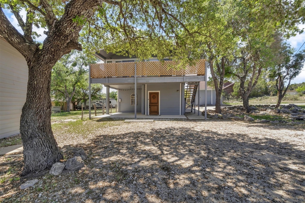 612 Mockingbird Dr - Photo 1