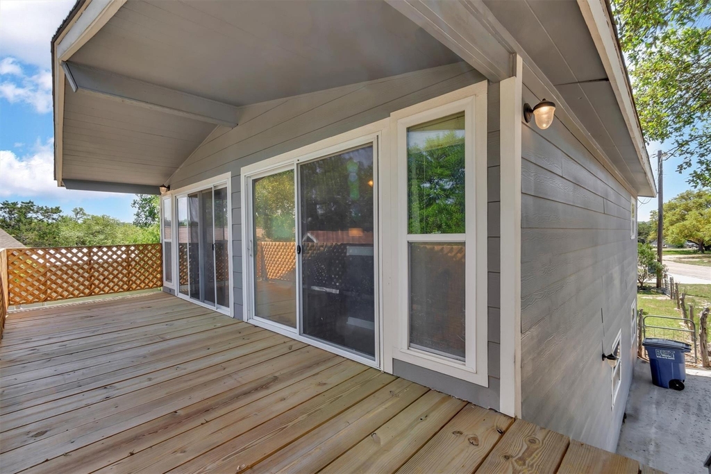 612 Mockingbird Dr - Photo 12