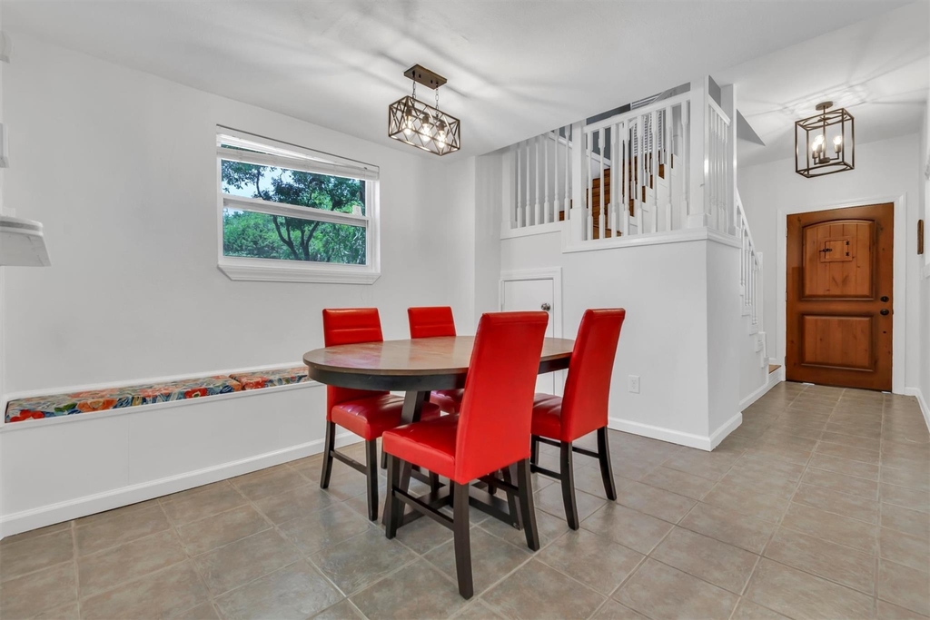 612 Mockingbird Dr - Photo 6