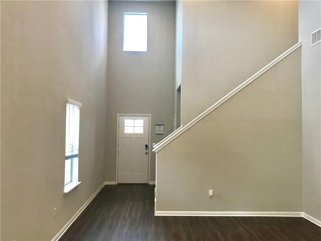 1121 Fairhaven Gtwy - Photo 3