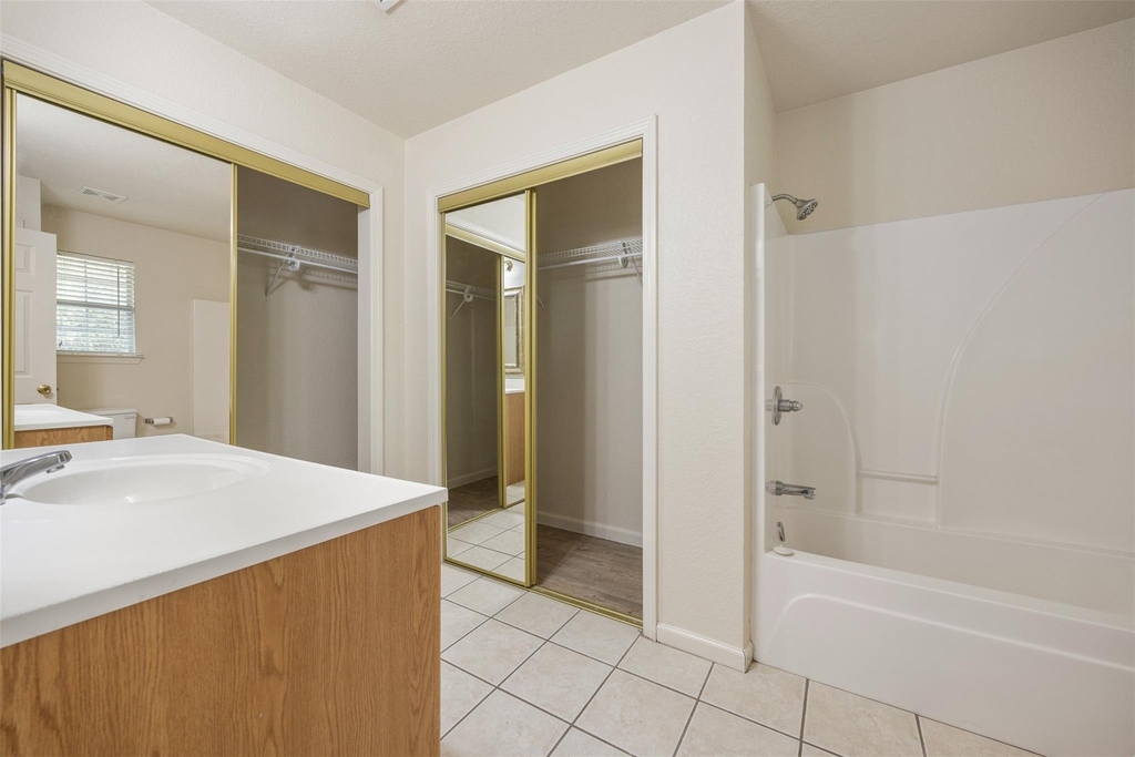 21513 Pershing Ave - Photo 12