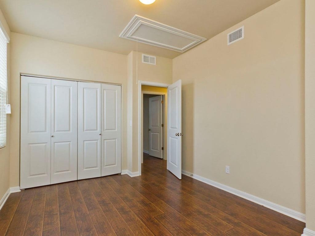 335 Rachel St - Photo 22