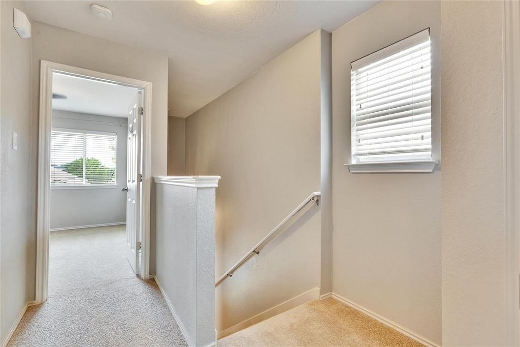 2212 Melissa Oaks Ln - Photo 16
