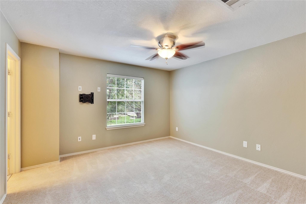 2212 Melissa Oaks Ln - Photo 23