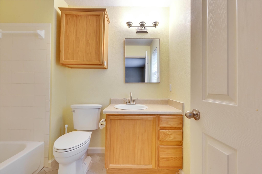 2212 Melissa Oaks Ln - Photo 27