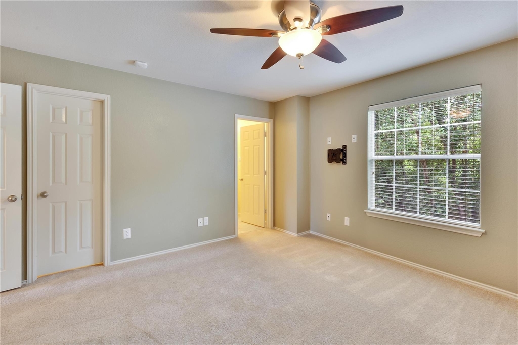 2212 Melissa Oaks Ln - Photo 24