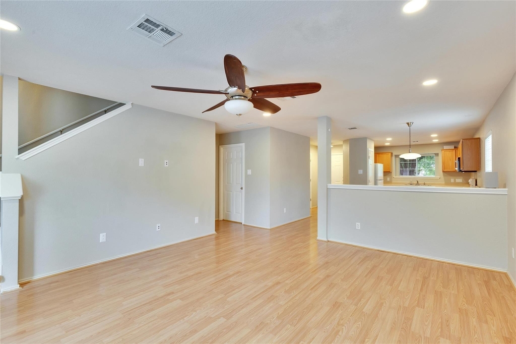 2212 Melissa Oaks Ln - Photo 13