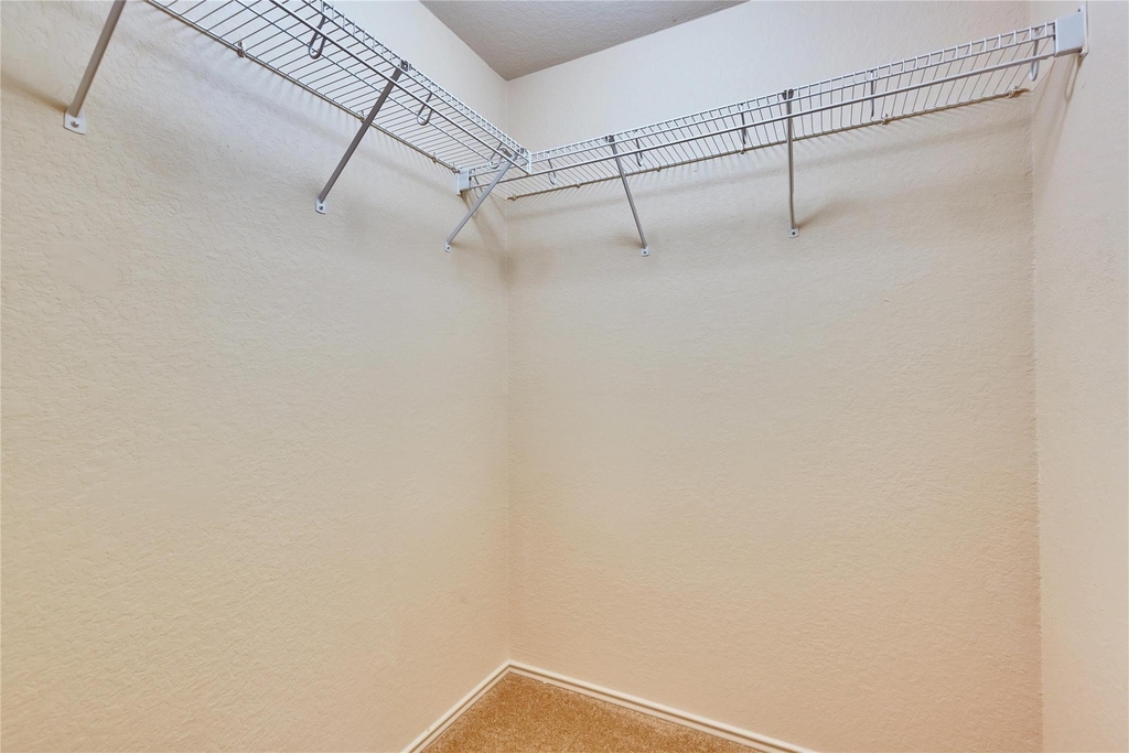 2212 Melissa Oaks Ln - Photo 28