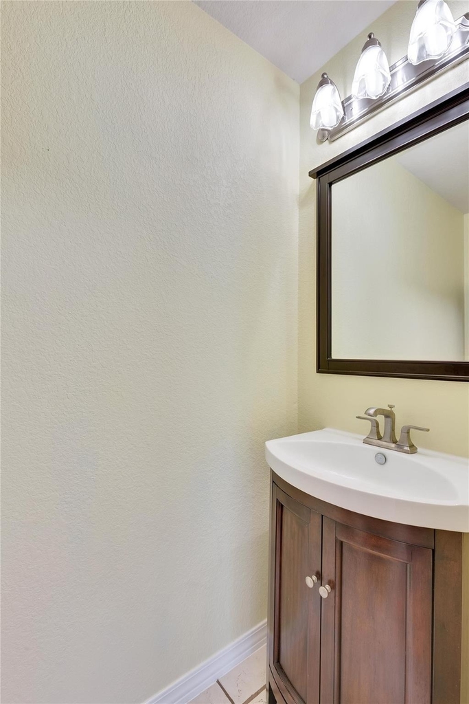 2212 Melissa Oaks Ln - Photo 14