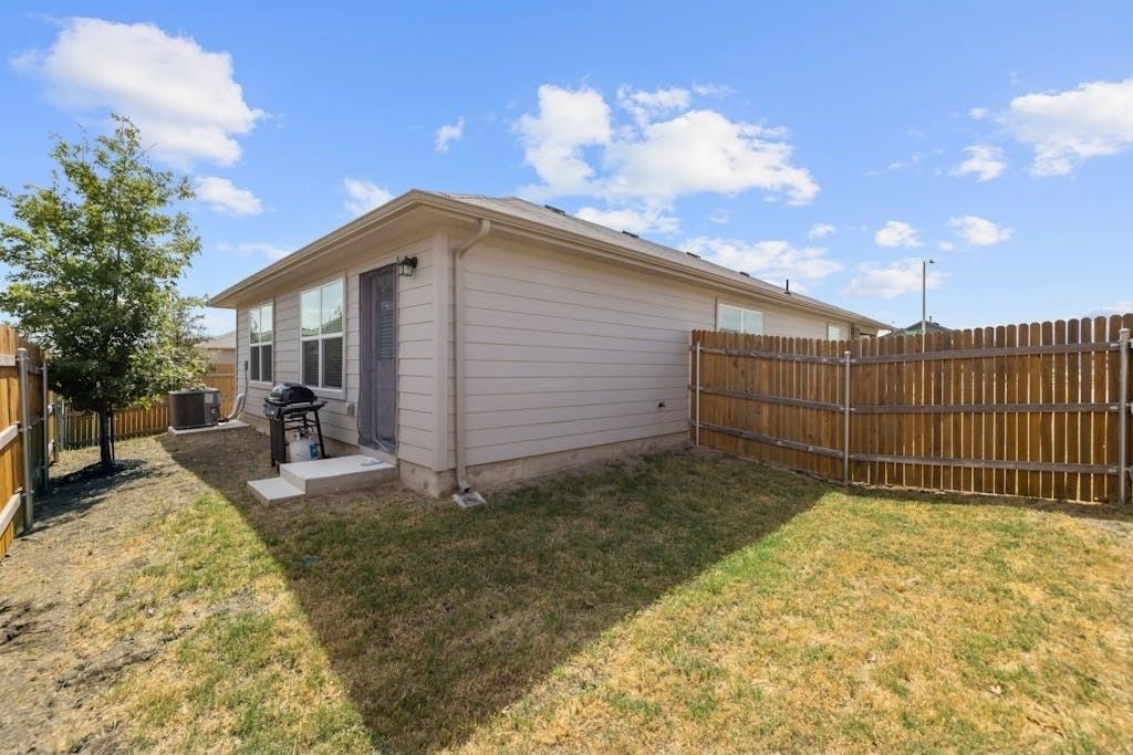 14013 Heywood Dr - Photo 25