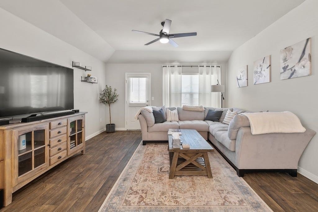 14013 Heywood Dr - Photo 17