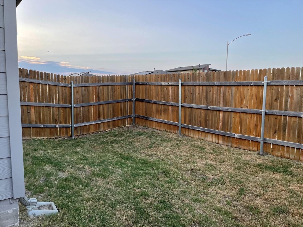 14013 Heywood Dr - Photo 26