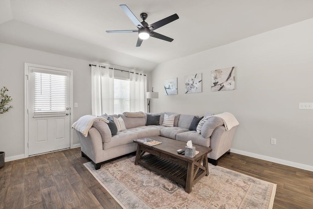 14013 Heywood Dr - Photo 14