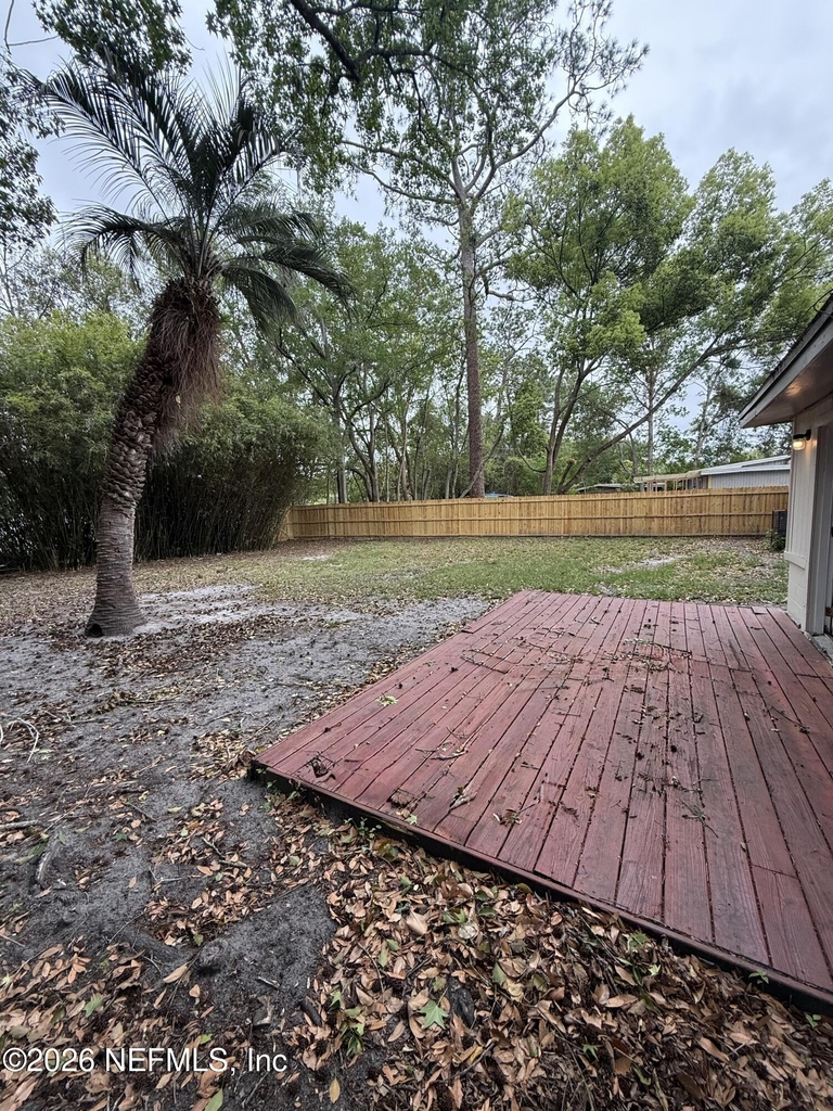 909 La Marche Drive - Photo 16