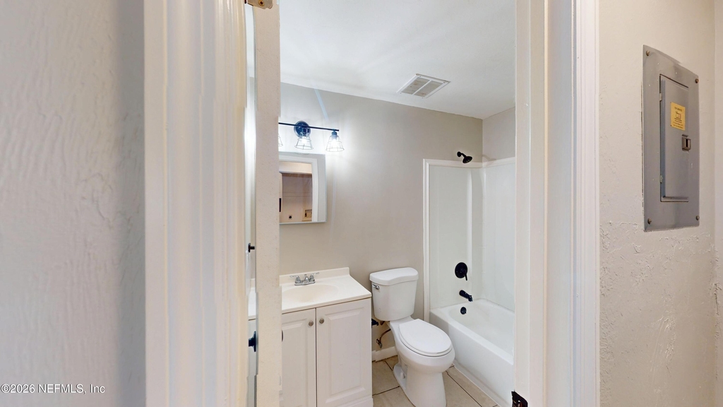 1010 Bronson Street - Photo 9